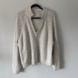 a.n.a Women's V-Neck Knit Sweater in Light Heather Gray